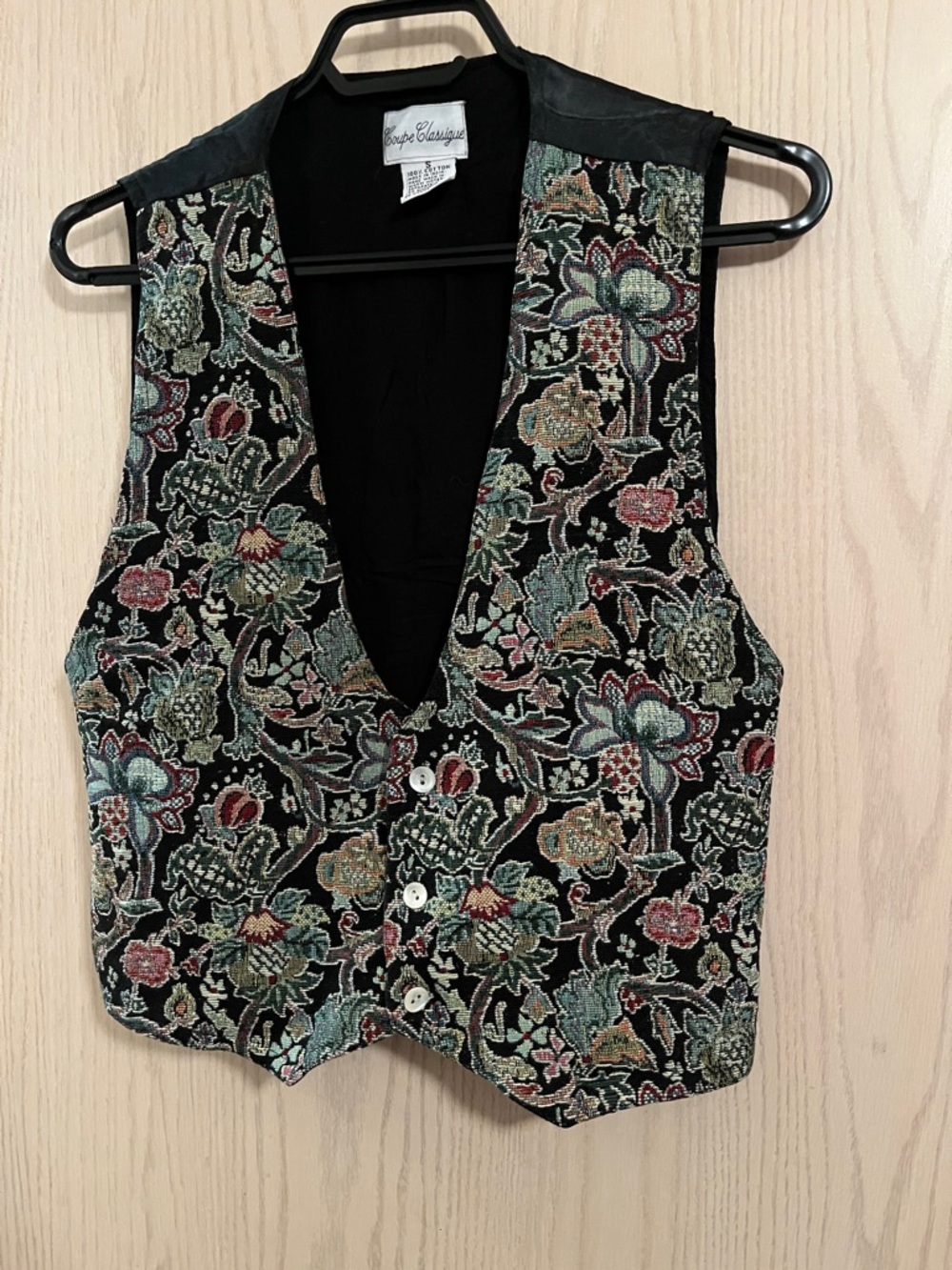 Vintage-Inspired Floral Tapestry Vest - Black with Multicolor Floral -
